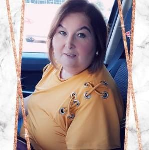 Meet your Posher, Pamela